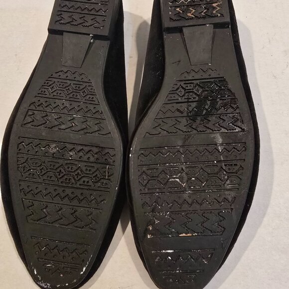 Women's Flat Shoes Black Velvet Embroidered Poinsettia Design Tinsel Toes Size 8 - Picture 9 of 13
